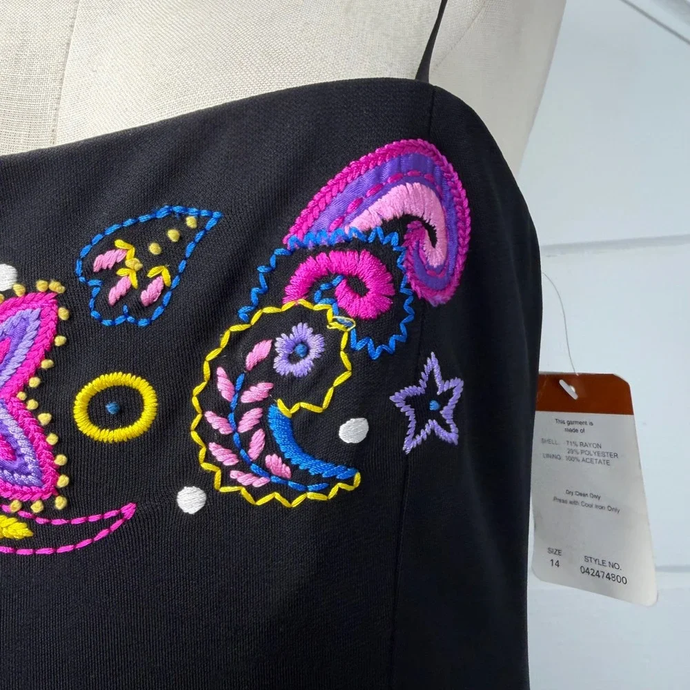 Papell Boutique armpit  18
